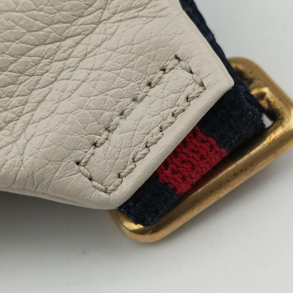 Secondhand Gucci Print White Leather 527792 bum bag/waist bag | stylenewstar