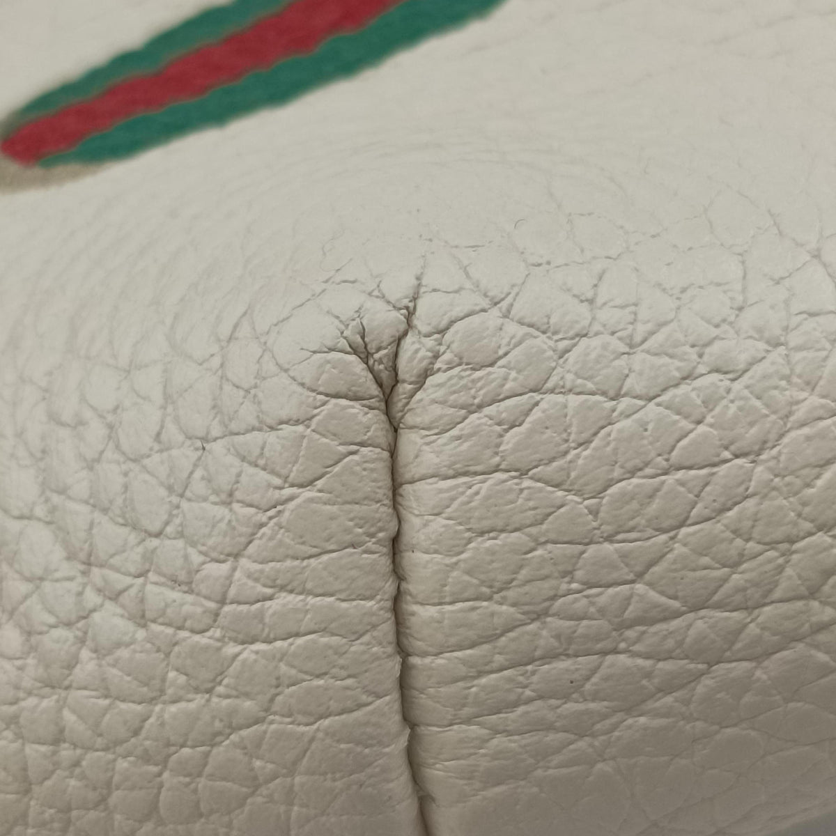 Secondhand Gucci Print White Leather 527792 bum bag/waist bag | stylenewstar