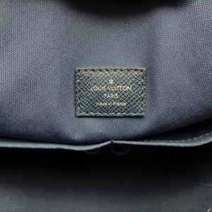 Vintage Louis Vuitton Grigori Ocean Taiga M30213 shoulderbag | stylenewstar