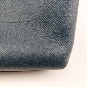 Vintage Louis Vuitton Grigori Ocean Taiga M30213 shoulderbag | stylenewstar