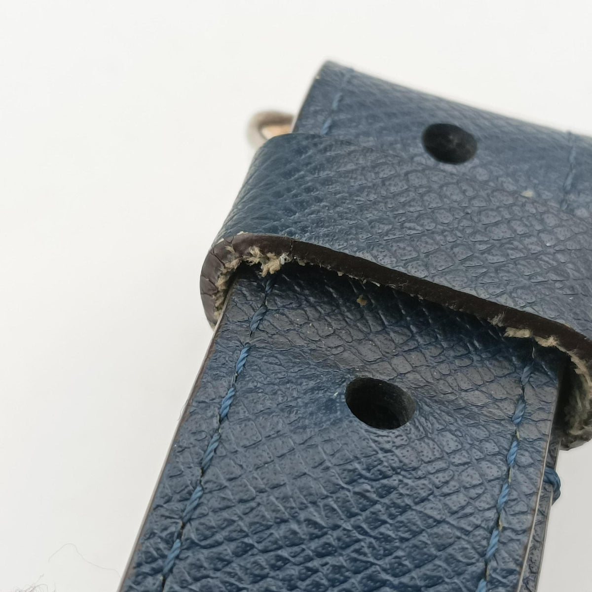Vintage Louis Vuitton Grigori Ocean Taiga M30213 shoulderbag | stylenewstar