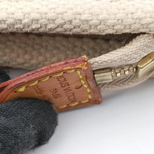 Pre-owned Louis Vuitton Kaba MM Antigua Beige x Red Canvas M40035 handbag | stylenewstar