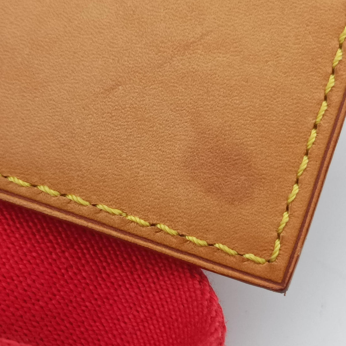 Pre-owned Louis Vuitton Kaba MM Antigua Beige x Red Canvas M40035 handbag | stylenewstar