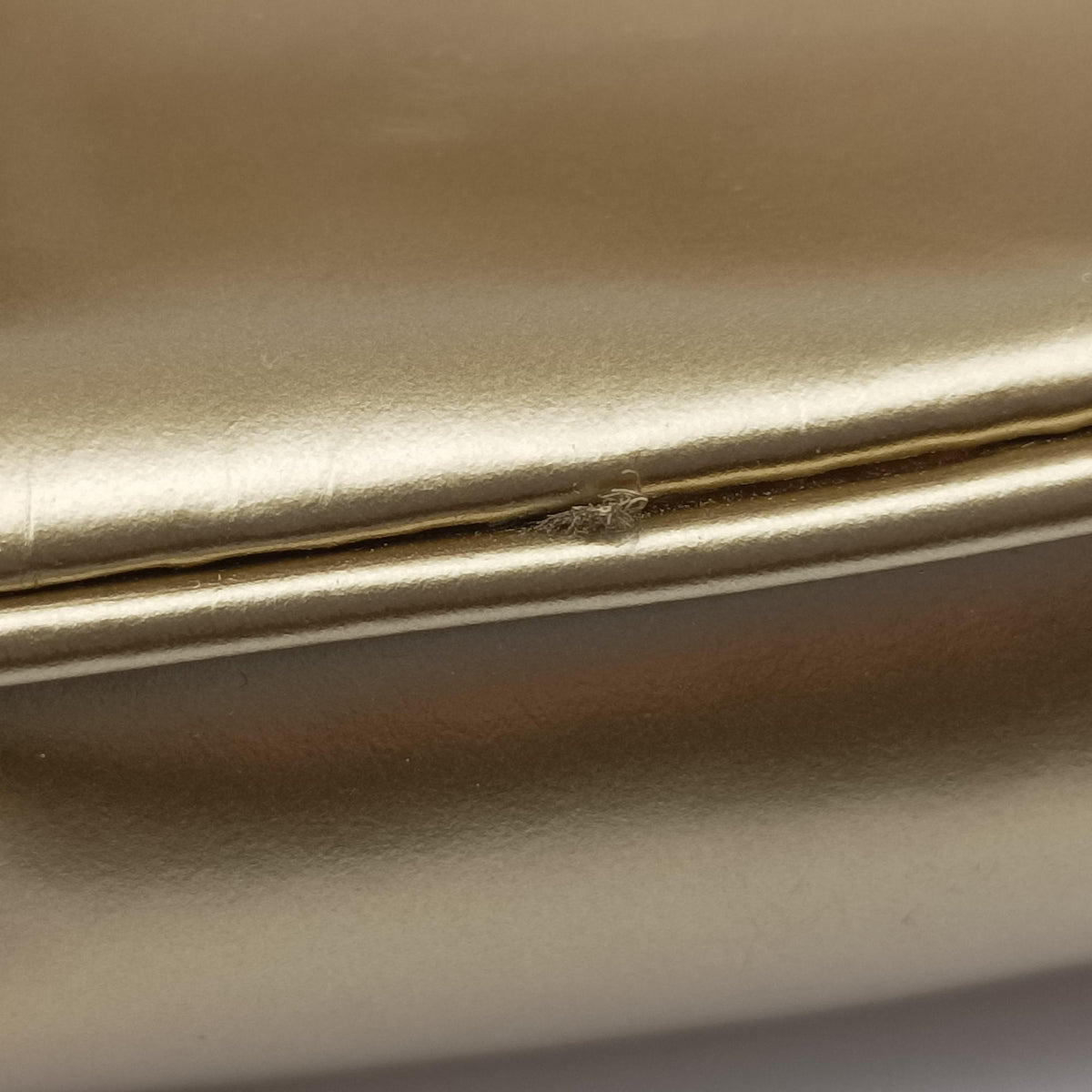 Secondhand Prada Mini Bauletto Golden Metallic Vitello Leather BL0705  shoulderbag | stylenewstar