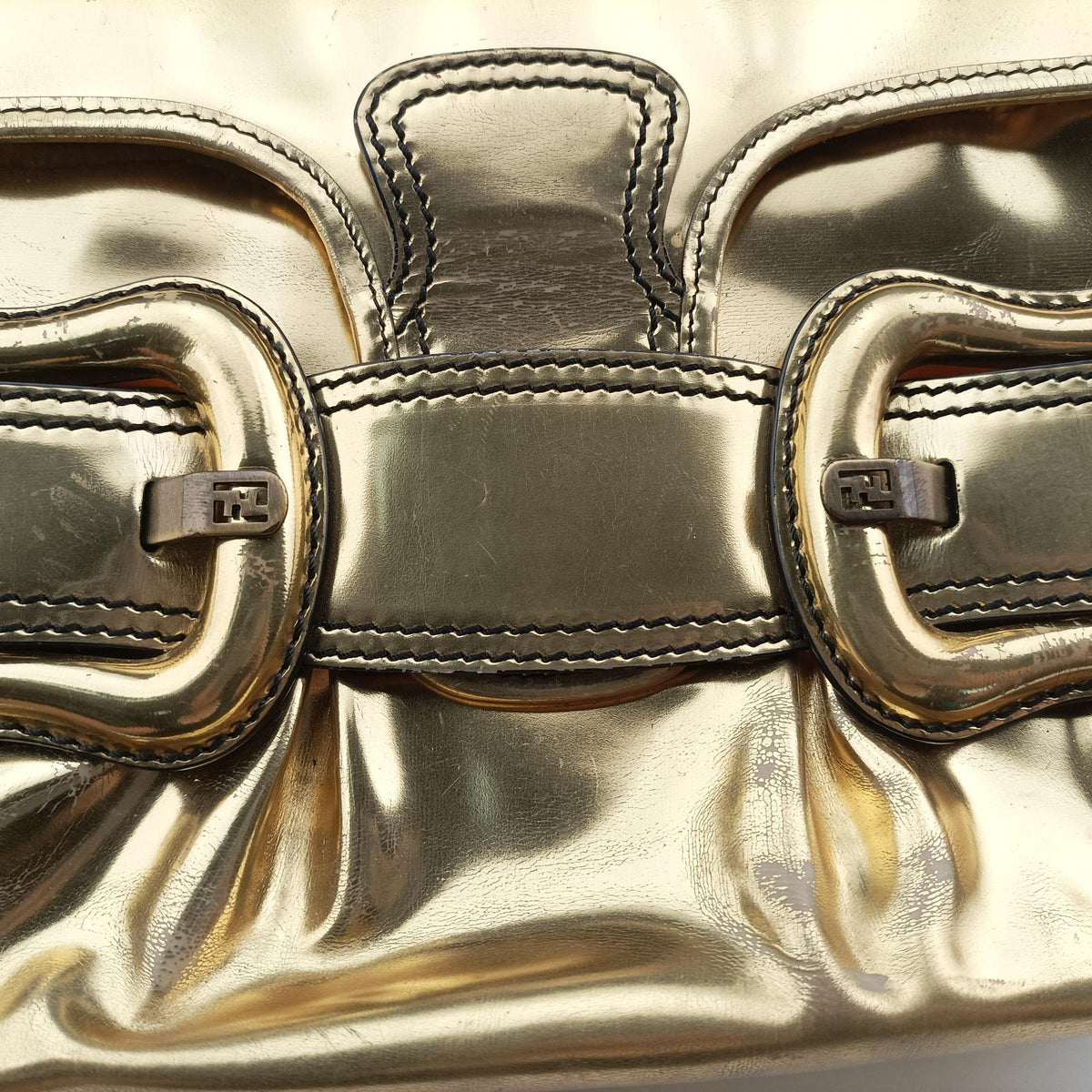 Vintage Fendi B bis Golden patent 8BR551 shoulderbag | stylenewstar