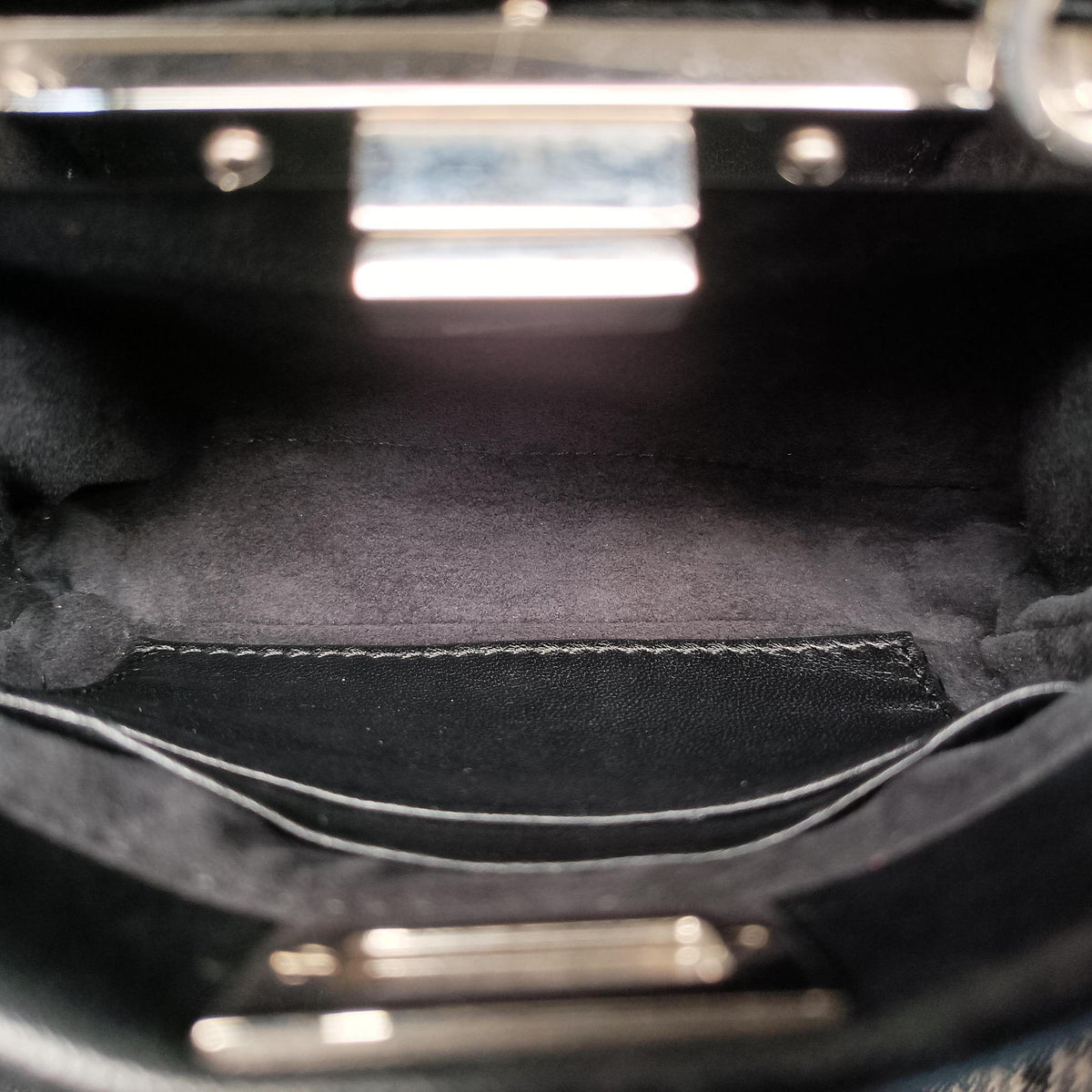 Pre-owned Fendi Micro Peekaboo Black×multi Leather 8M0355 shoulderbag | stylenewstar
