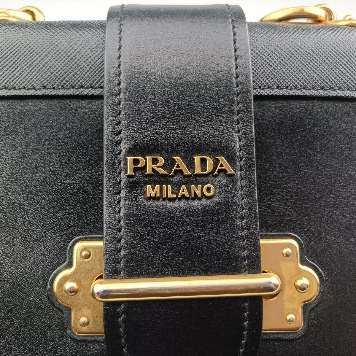 Secondhand Prada Pionniere Black leather 1BH056 shoulderbag | stylenewstar