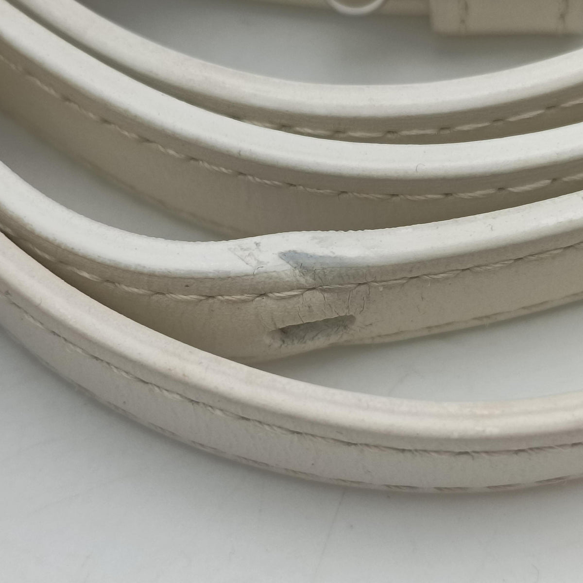 Vintage Delvaux Brillant White Leather  shoulderbag | stylenewstar