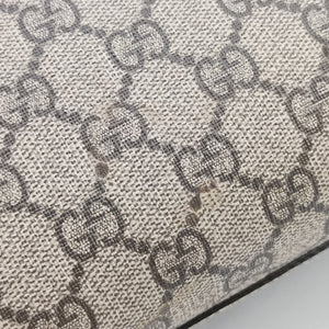 Secondhand Gucci GG SUPREME Heart Embroidered Beige x Multicolour PVC coated canvas×Leather 409529 shoulderbag | stylenewstar