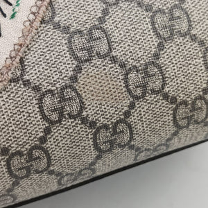 Secondhand Gucci GG SUPREME Heart Embroidered Beige x Multicolour PVC coated canvas×Leather 409529 shoulderbag | stylenewstar