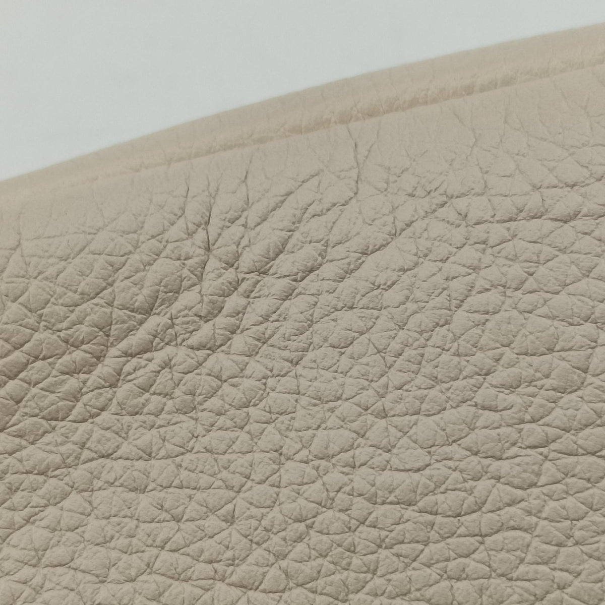 Pre-owned Gucci Print White Leather 527792 bum bag/waist bag | stylenewstar