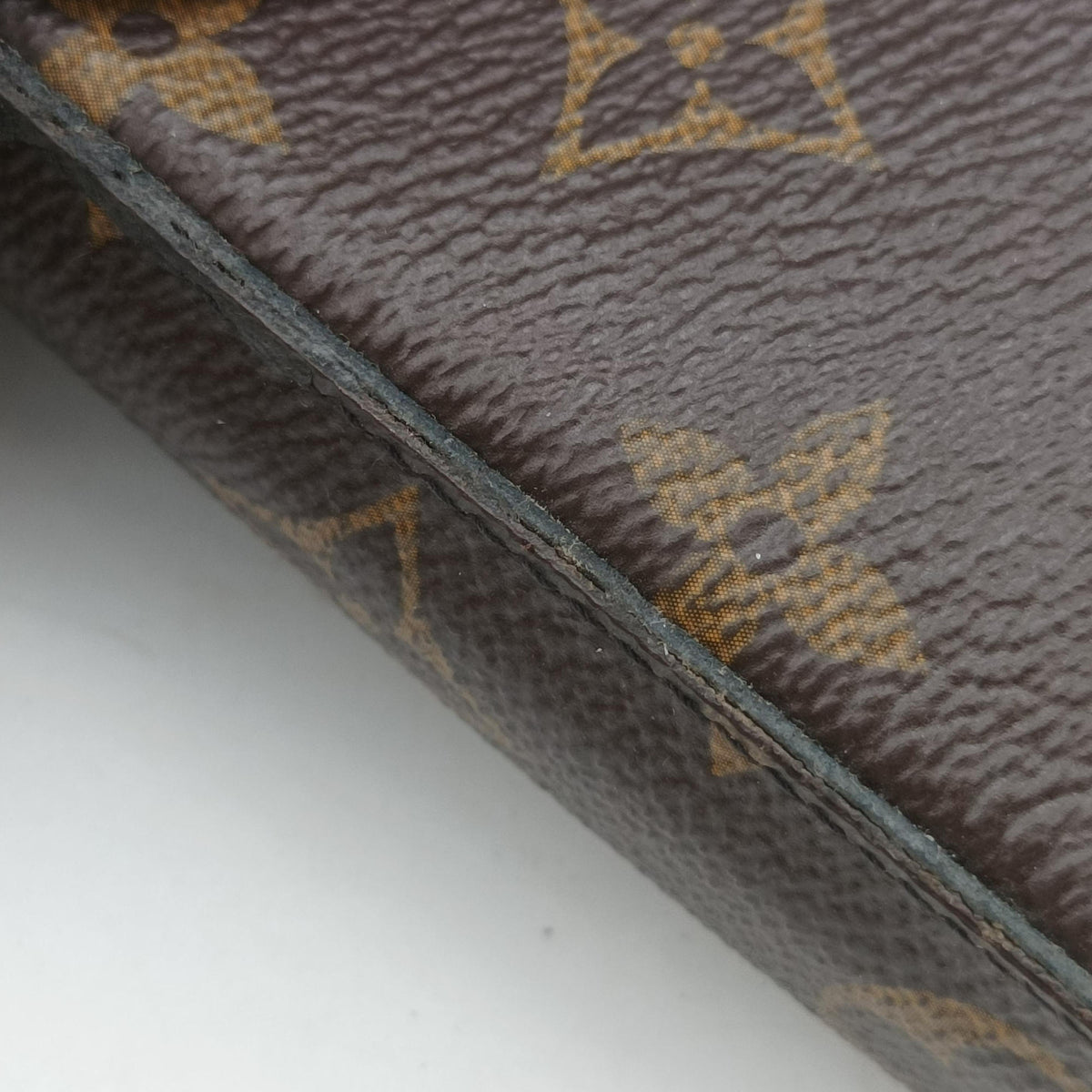 Pre-owned Louis Vuitton Pochette Felicie Brown Monogram Canvas M61276 shoulderbag | stylenewstar