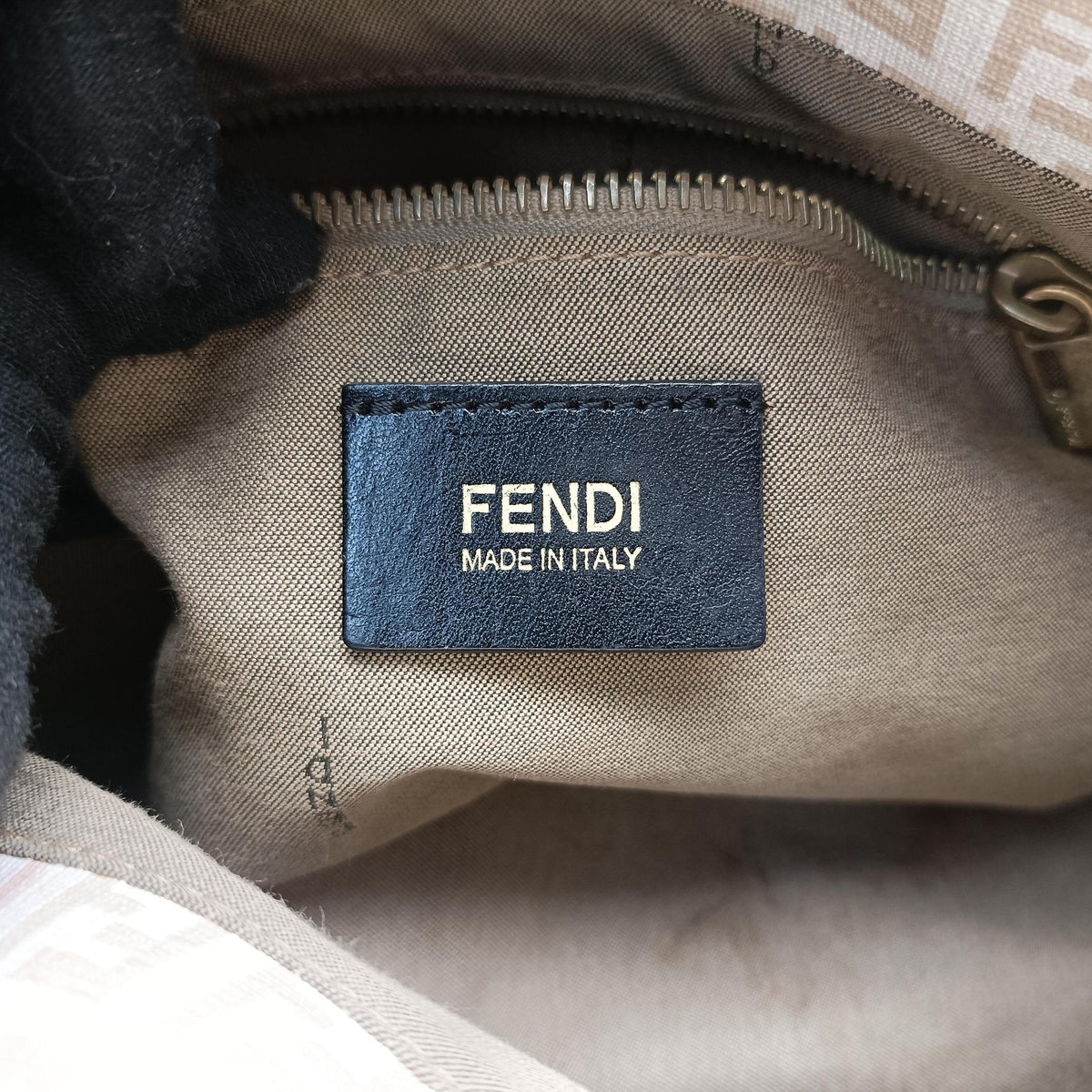 Pre-owned Fendi Baguette Zucchino Beige PVC coated canvas 8BR001 shoulderbag | stylenewstar