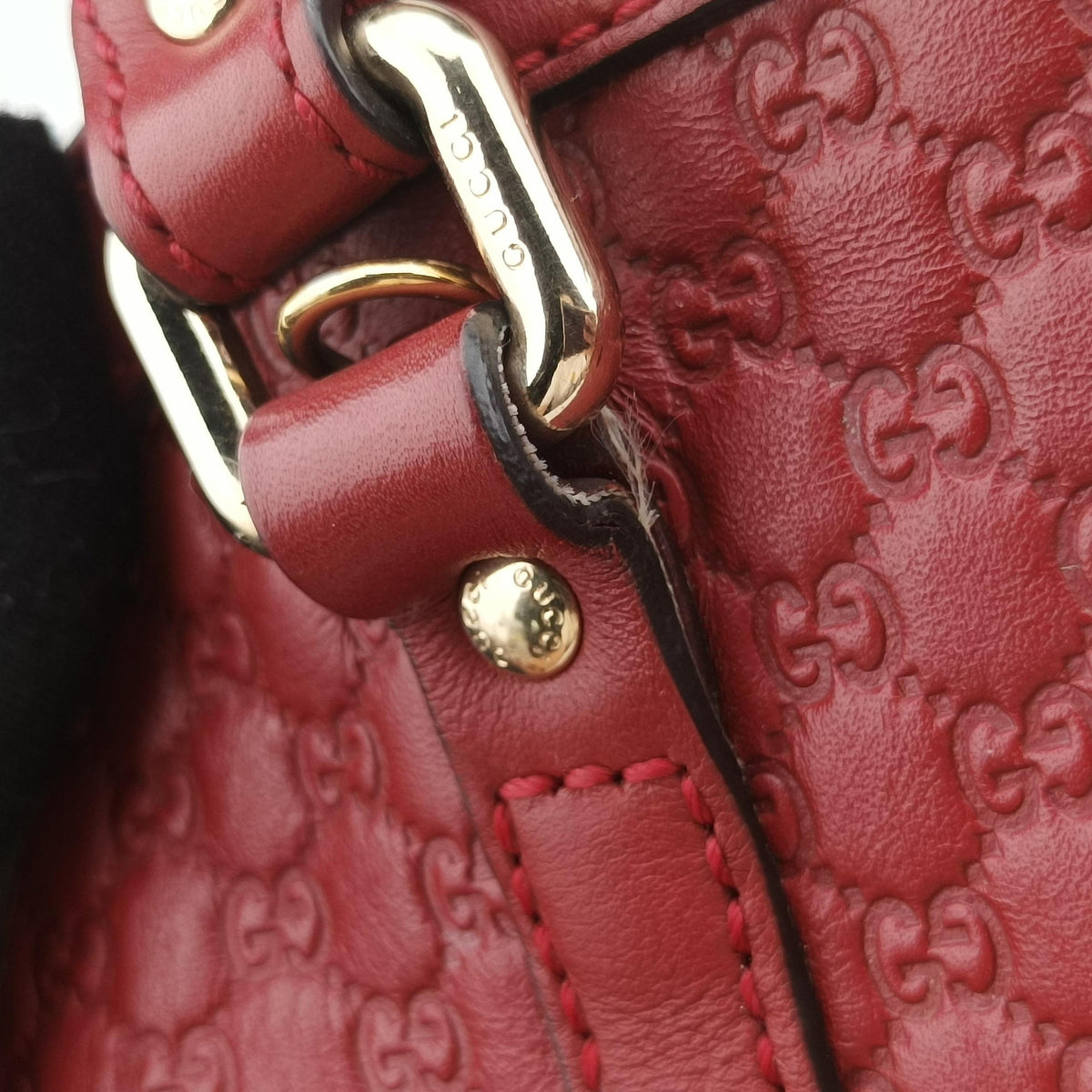 Pre-owned Gucci Microguccissima Red Leather 449654 shoulderbag | stylenewstar