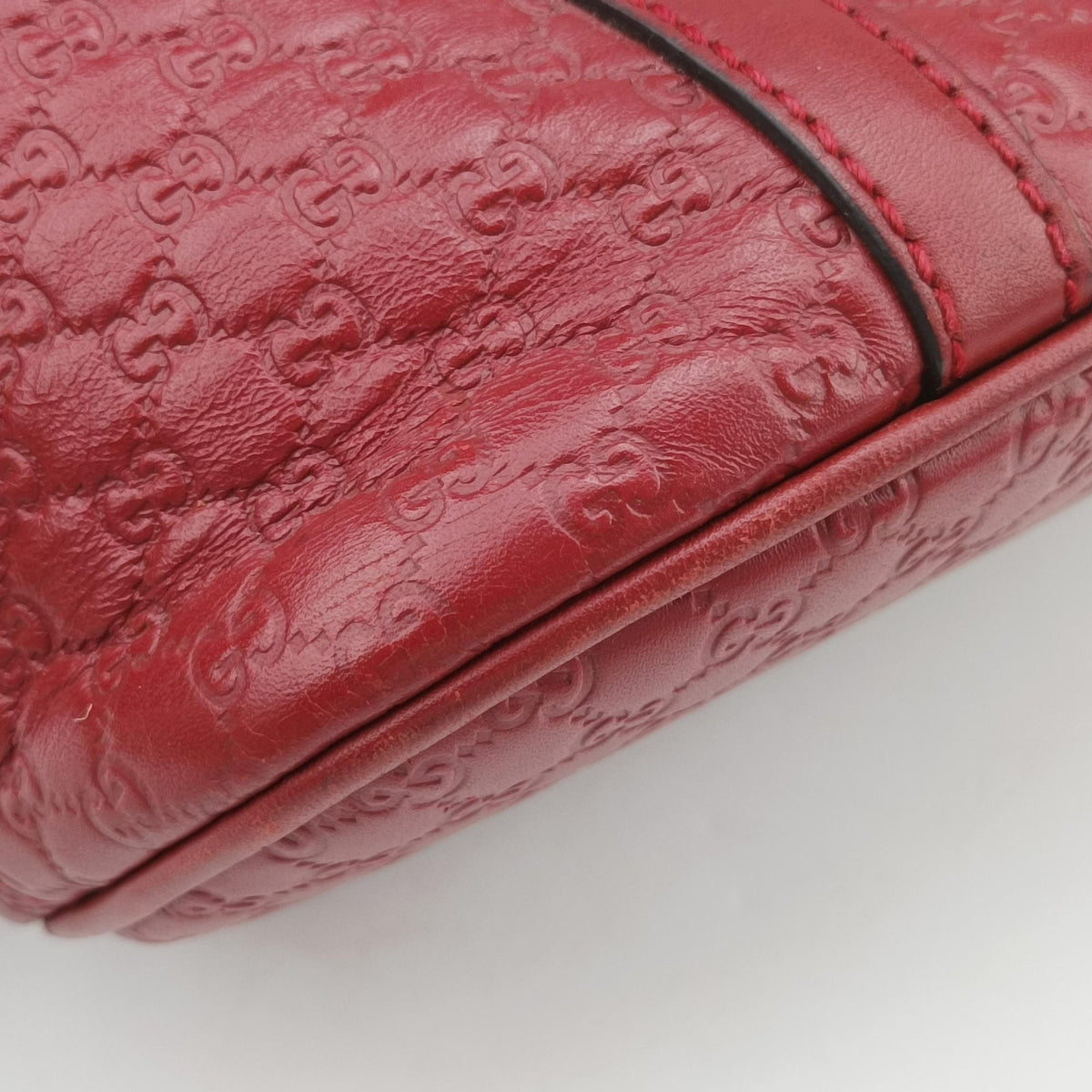Pre-owned Gucci Microguccissima Red Leather 449654 shoulderbag | stylenewstar