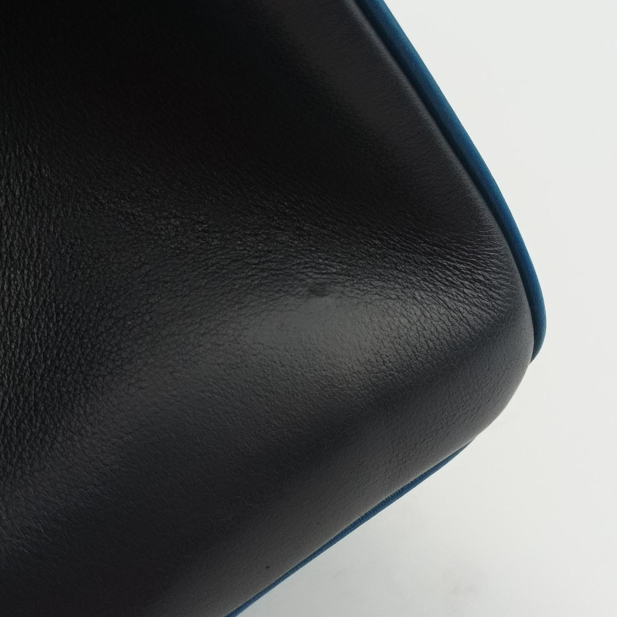 Secondhand Christian Dior Diorissimo Blue Patent  x Leather  shoulderbag | stylenewstar