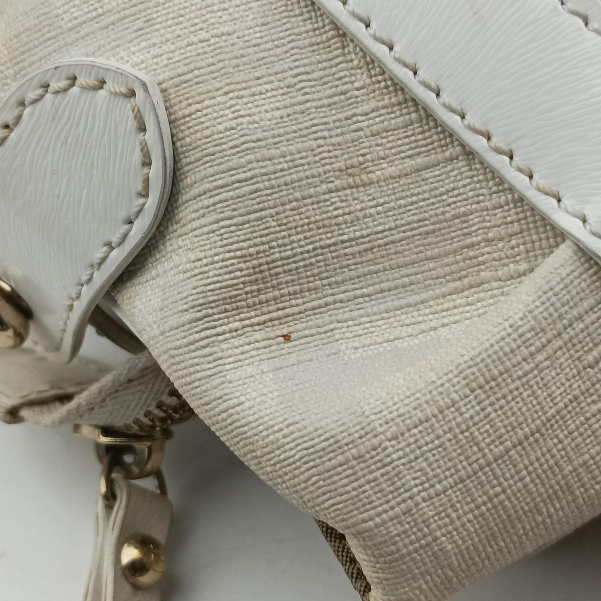 Pre-owned Fendi Chef White PVC coated canvas 8BR628 handbag | stylenewstar