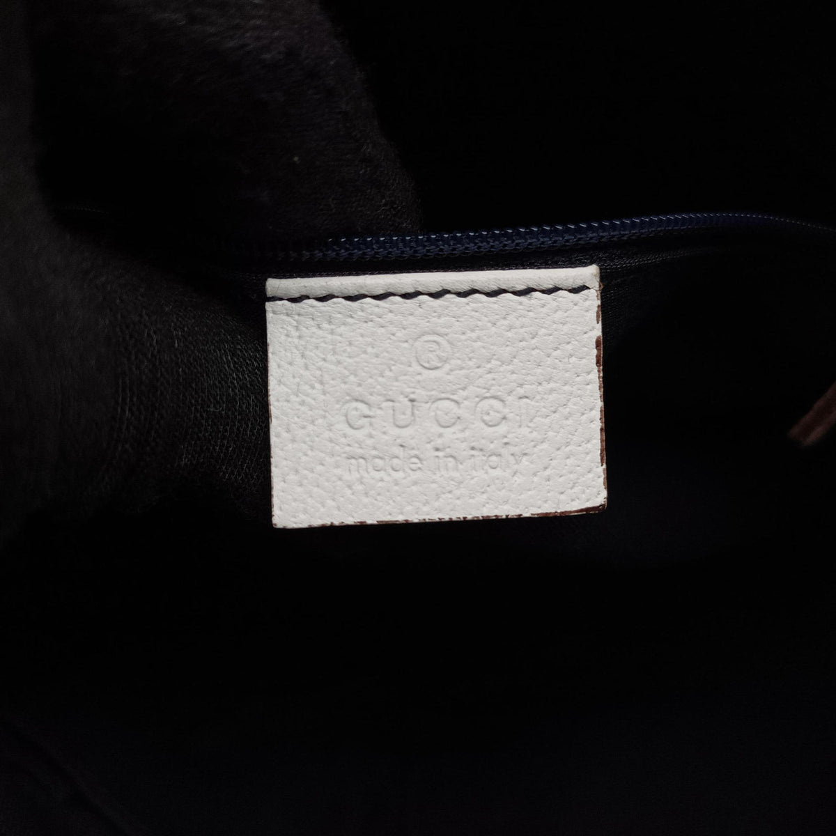 Vintage Gucci Abbey White Leather 130738 shoulderbag | stylenewstar