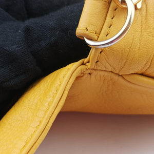 Pre-owned Fendi Fendista Pochette Yellow Leather 8M0376 shoulderbag | stylenewstar