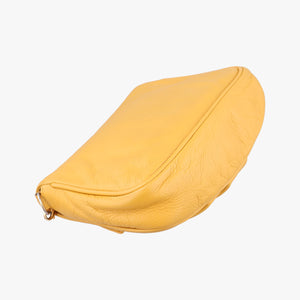 Pre-owned Fendi Fendista Pochette Yellow Leather 8M0376 shoulderbag | stylenewstar