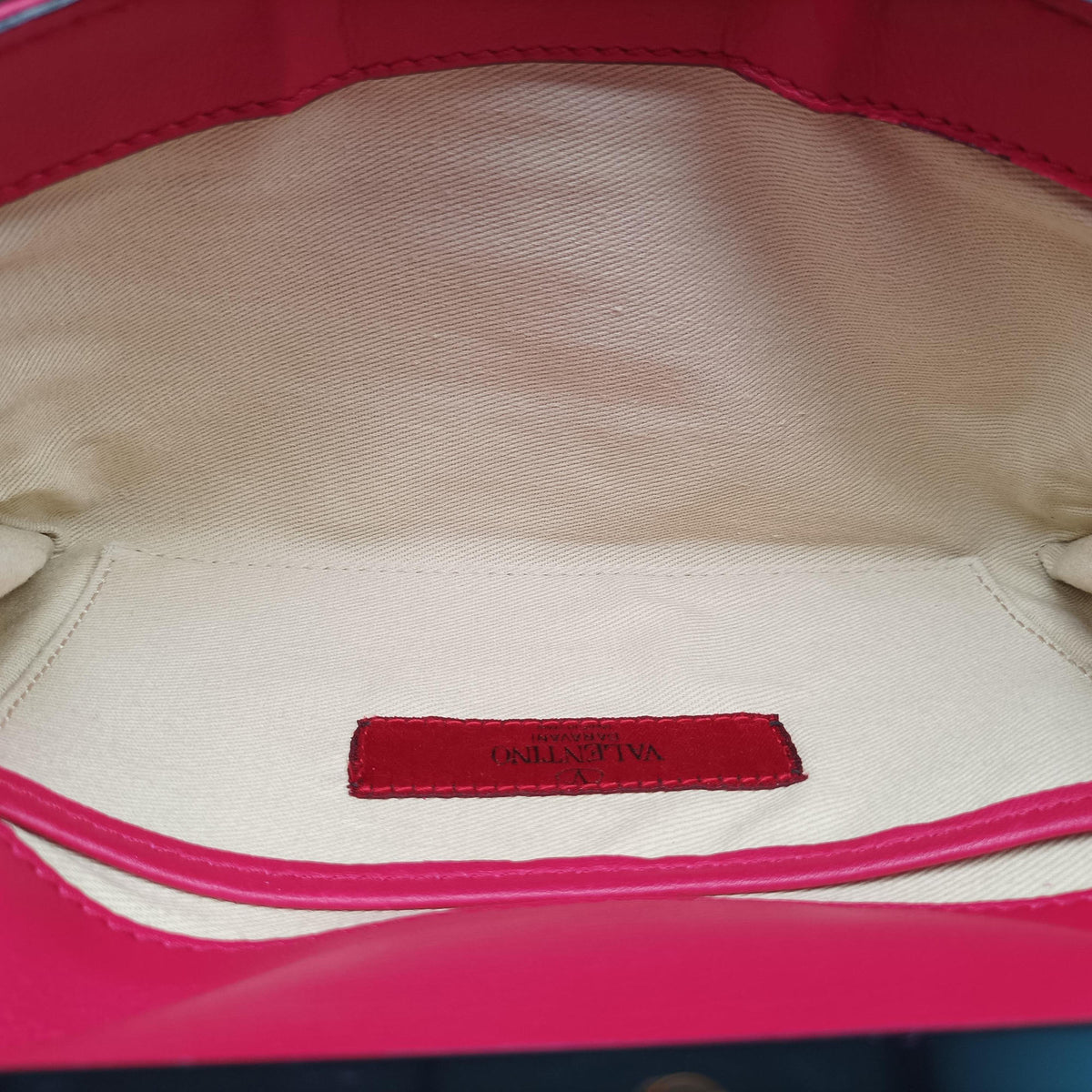 Pre-owned Valentino Rockstud Va Va Voom Rose Leather  shoulderbag | stylenewstar