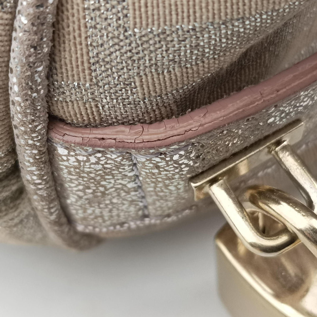 Pre-owned Fendi Zucchino Glitter Logo Pink Canvas 8BL071 handbag | stylenewstar