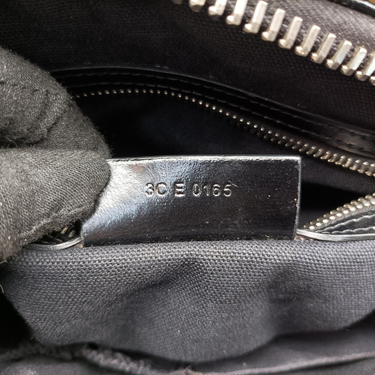 Pre-owned Givenchy Antigona Black Leather  shoulderbag | stylenewstar