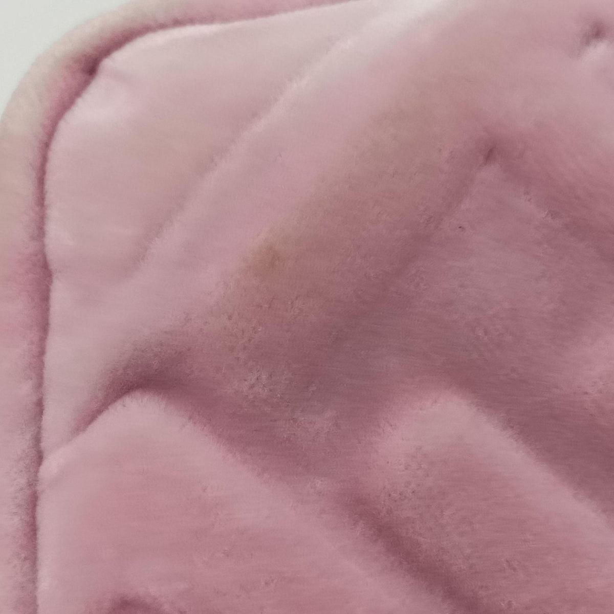 Secondhand Fendi BAGUETTE Pink velour 8BS017 shoulderbag | stylenewstar