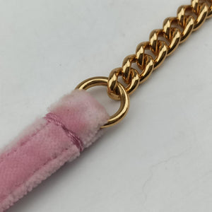 Secondhand Fendi BAGUETTE Pink velour 8BS017 shoulderbag | stylenewstar