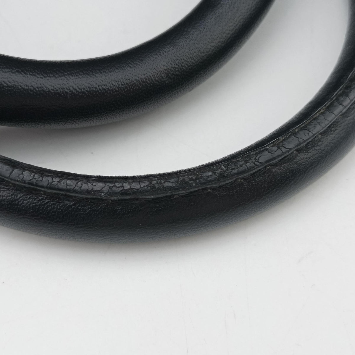 Pre-owned Gucci Sherry Line navy×red×beige canvas×leather 247205 shoulderbag | stylenewstar
