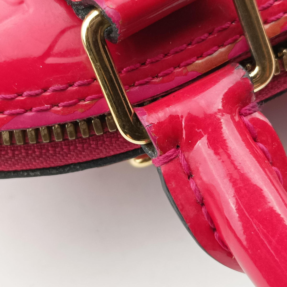 Pre-owned Louis Vuitton Alma BB pomme d'amour Vernis M90174 shoulderbag | stylenewstar