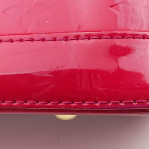 Pre-owned Louis Vuitton Alma BB pomme d'amour Vernis M90174 shoulderbag | stylenewstar