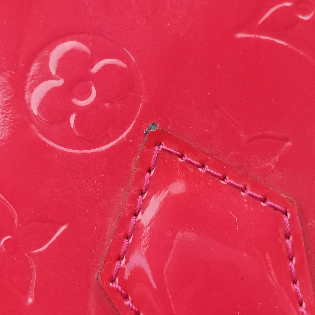 Pre-owned Louis Vuitton Alma BB pomme d'amour Vernis M90174 shoulderbag | stylenewstar