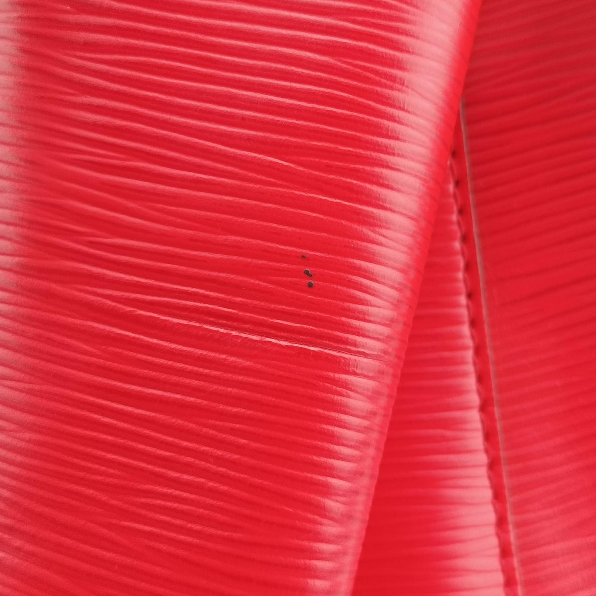 Pre-owned Louis Vuitton NeoNoe COQUELICOT Epi M54365 shoulderbag | stylenewstar