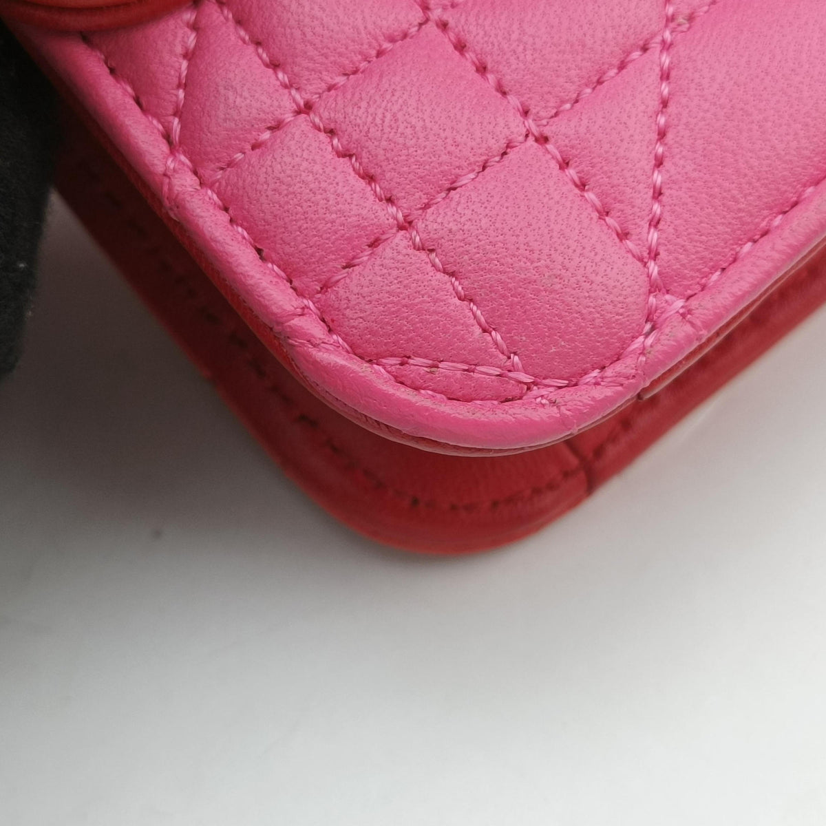 Pre-owned Christian Dior Cannage New Lock Red x Pink lambskin  shoulderbag | stylenewstar