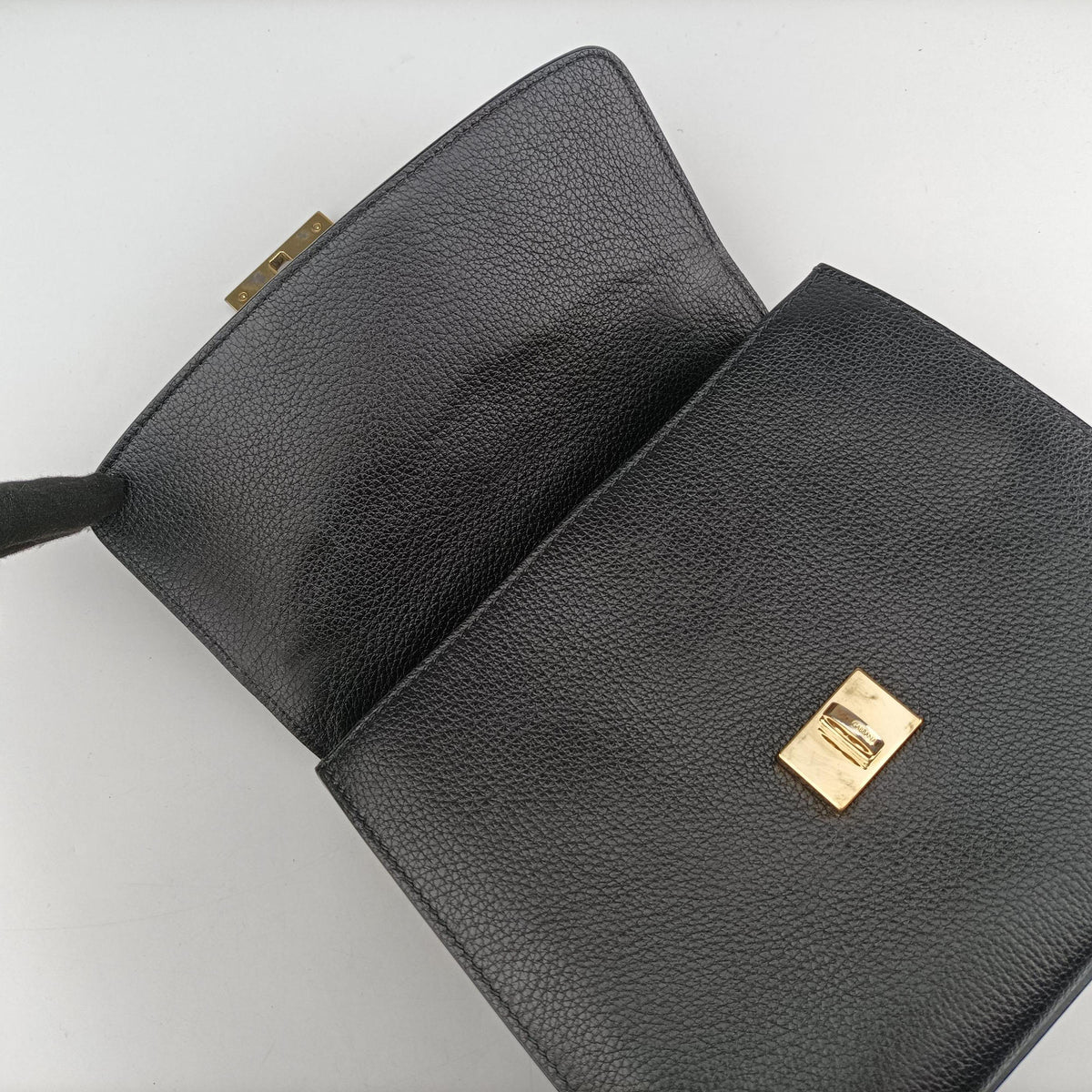 Pre-owned Dolce & Gabbana Greta Black Leather  shoulderbag | stylenewstar
