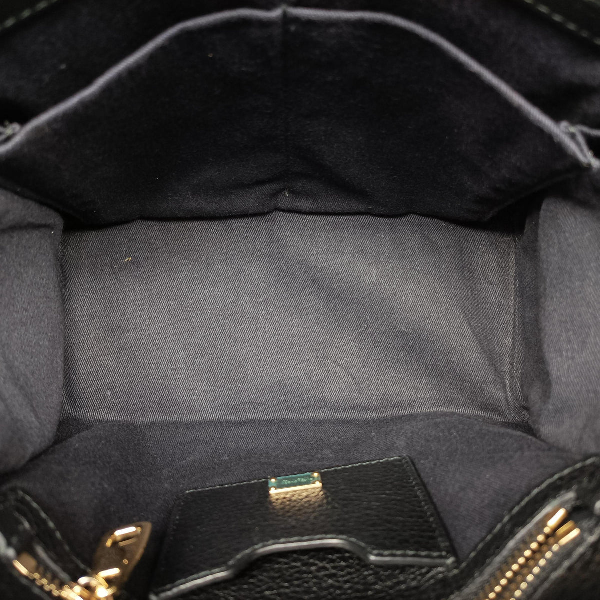 Pre-owned Dolce & Gabbana Greta Black Leather  shoulderbag | stylenewstar