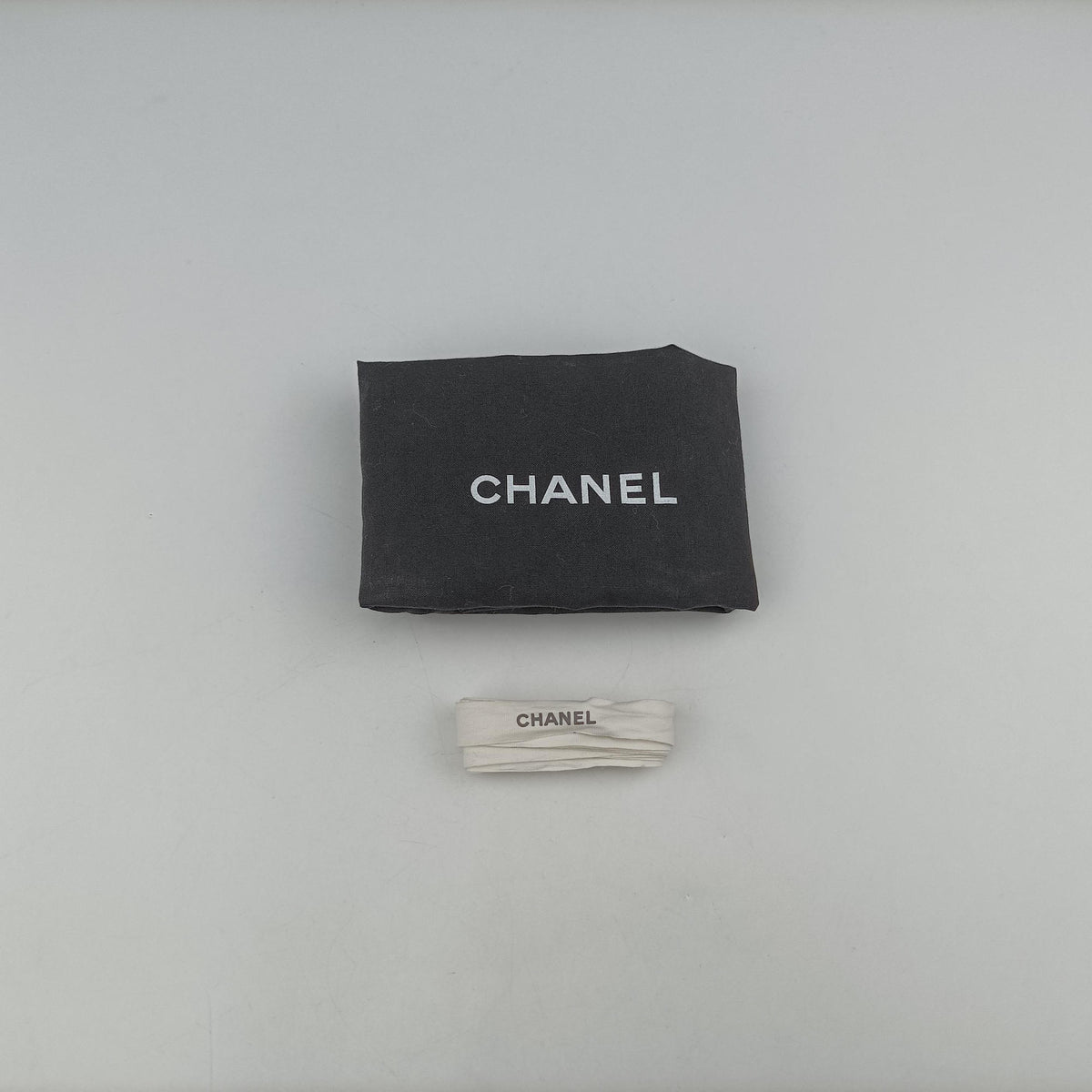 Pre-owned Chanel BOY CHANEL Navy Patent A67086 shoulderbag | stylenewstar