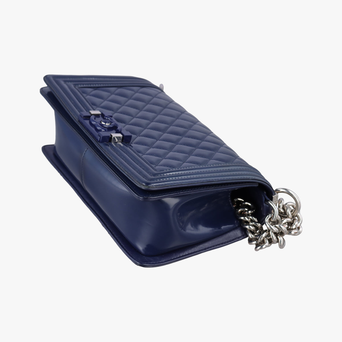 Pre-owned Chanel BOY CHANEL Navy Patent A67086 shoulderbag | stylenewstar
