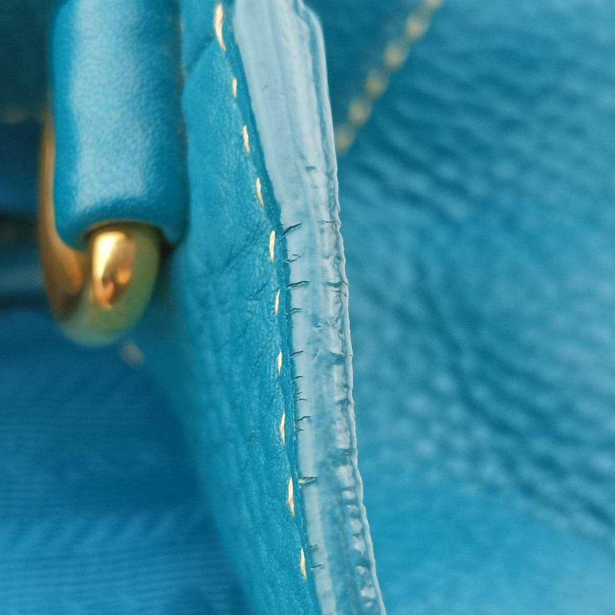 Pre-owned Prada Vitello Phoenix Blue Green Leather BN1713 handbag | stylenewstar