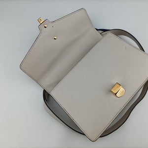 Pre-owned Gucci Sylvie White Leather 421882 shoulderbag | stylenewstar