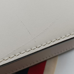 Pre-owned Gucci Sylvie White Leather 421882 shoulderbag | stylenewstar