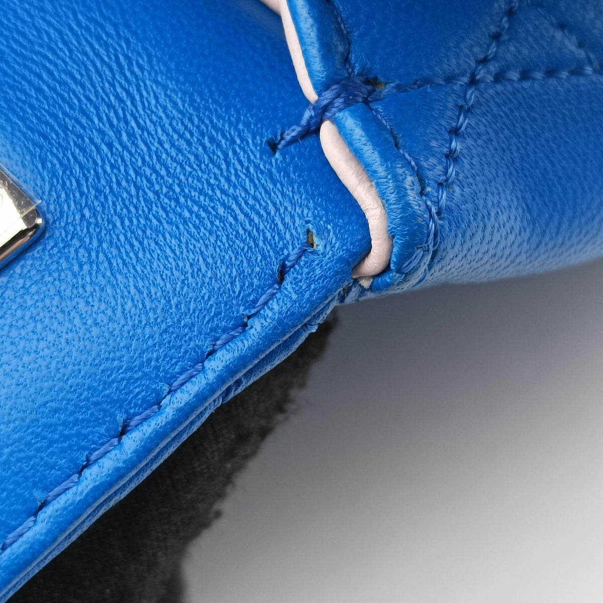 Secondhand Christian Dior Miss Dior Canage Blue lambskin  shoulderbag | stylenewstar