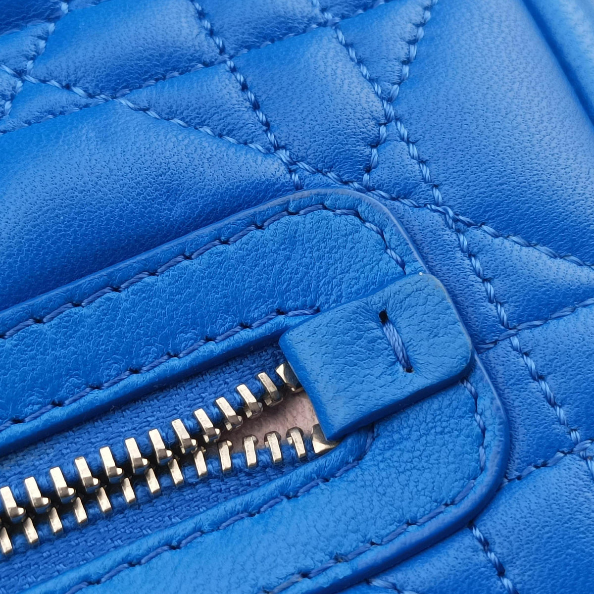 Secondhand Christian Dior Miss Dior Canage Blue lambskin  shoulderbag | stylenewstar