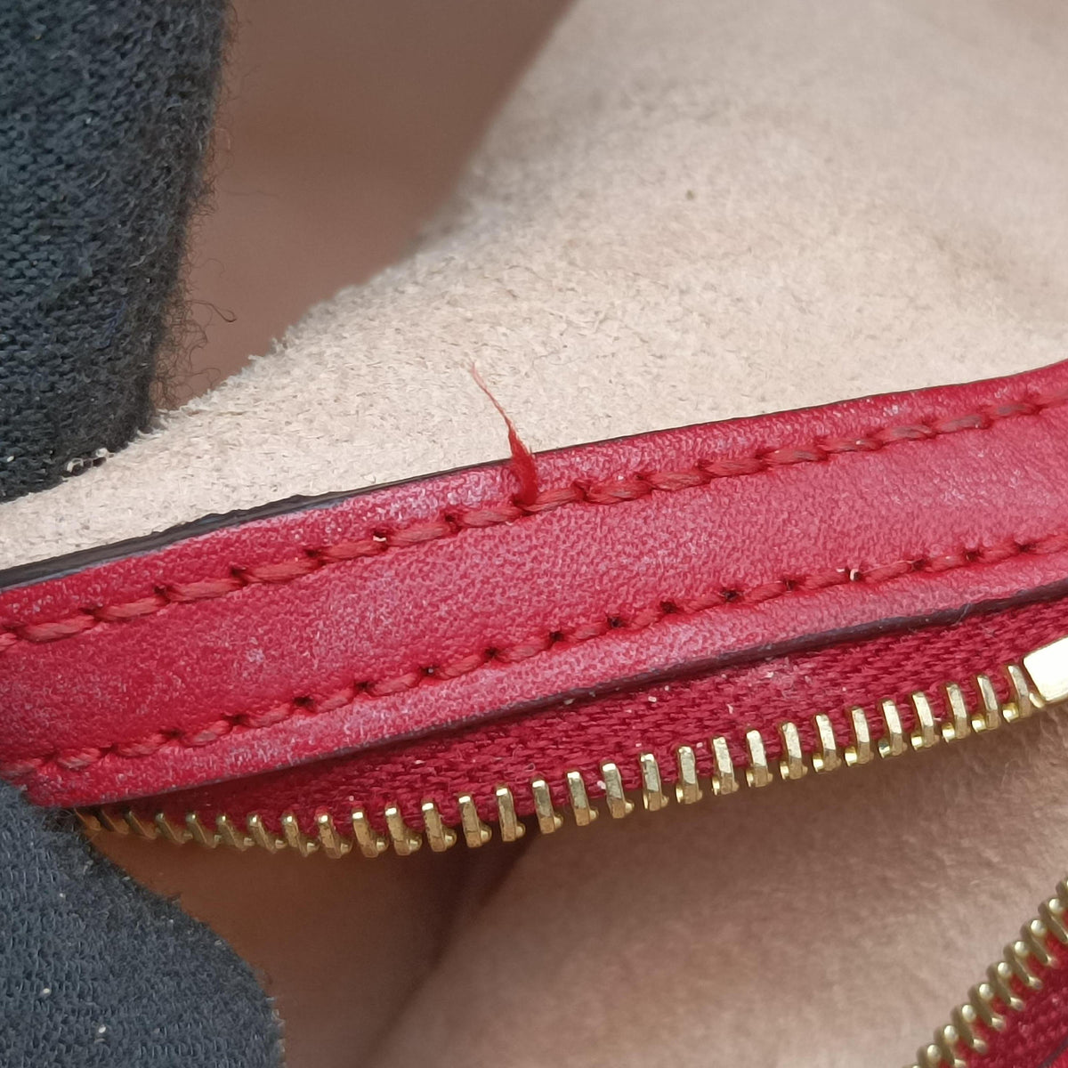 Pre-owned Gucci GG Blooms beige×Red×Multicolour PVC coated canvas 546315 handbag | stylenewstar