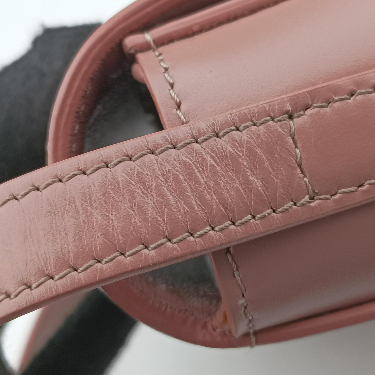 Pre-owned Celine Teen Triomphe Pink Leather 188423BF4 shoulderbag | stylenewstar