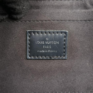Pre-owned Louis Vuitton Pochette Montaigne Noir Epi M59292 shoulderbag | stylenewstar