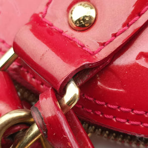 Vintage Louis Vuitton Alma BB pomme d'amour Vernis M90174 shoulderbag | stylenewstar