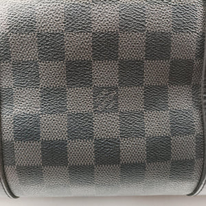 Pre-owned Louis Vuitton Tadao Noir Damier Graphite N51192 shoulderbag | stylenewstar