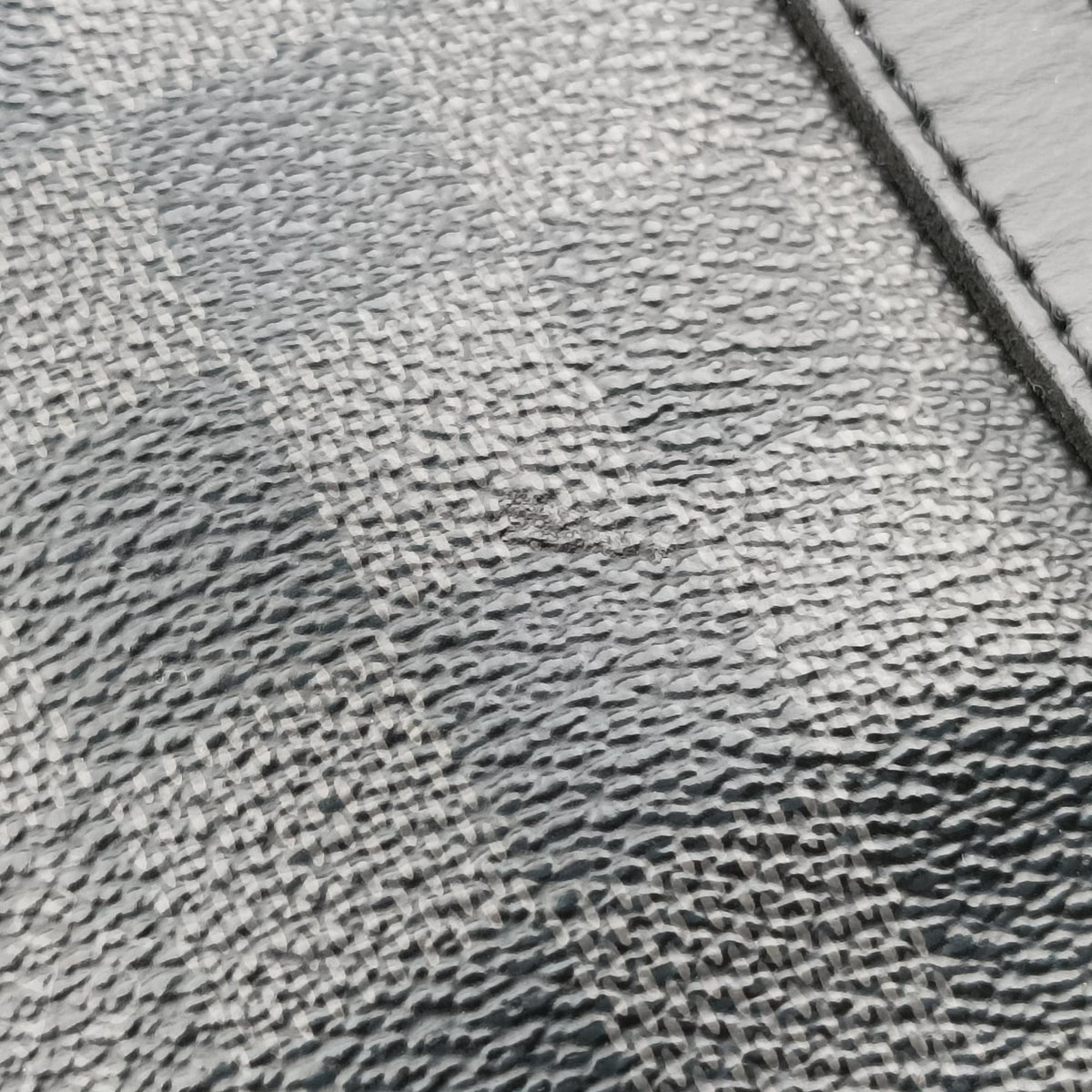 Pre-owned Louis Vuitton Tadao Noir Damier Graphite N51192 shoulderbag | stylenewstar
